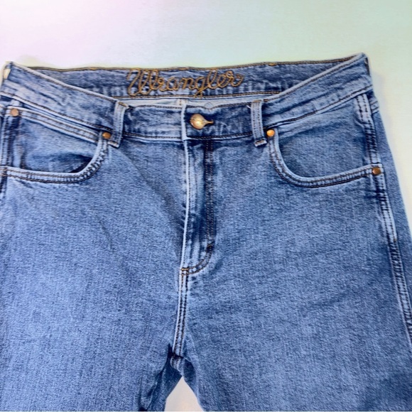 Wrangler Men’s Straight Leg Jeans Classic Denim 36x32 RN 130273 CA 55384 - Picture 8 of 8